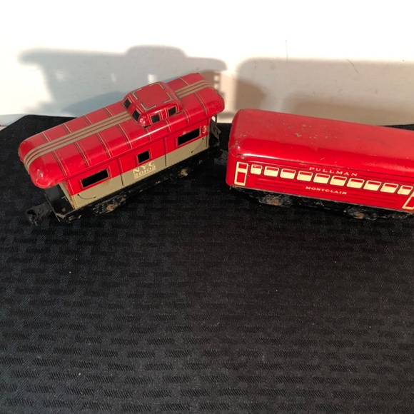 Set of 2 Marx Tin litho O gauge Pre war Train cars passenger and caboose - Picture 3 of 9
